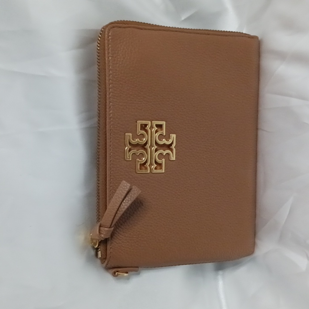 Wristlet